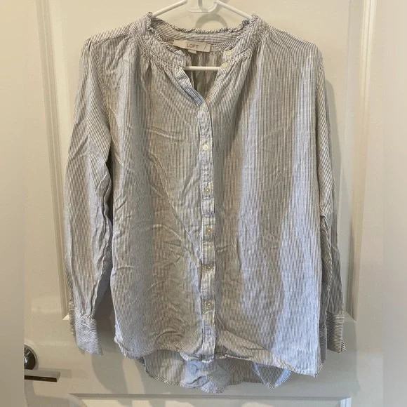 LOFT Women’s Top - Medium - Picture 3 of 5